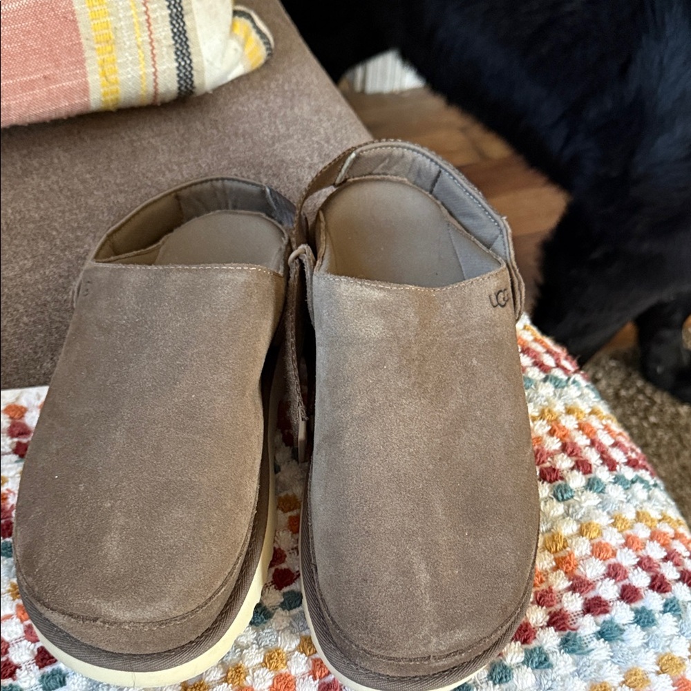 UGG Chocolate Goldenstar Clog Smoke Plum Size 9.5